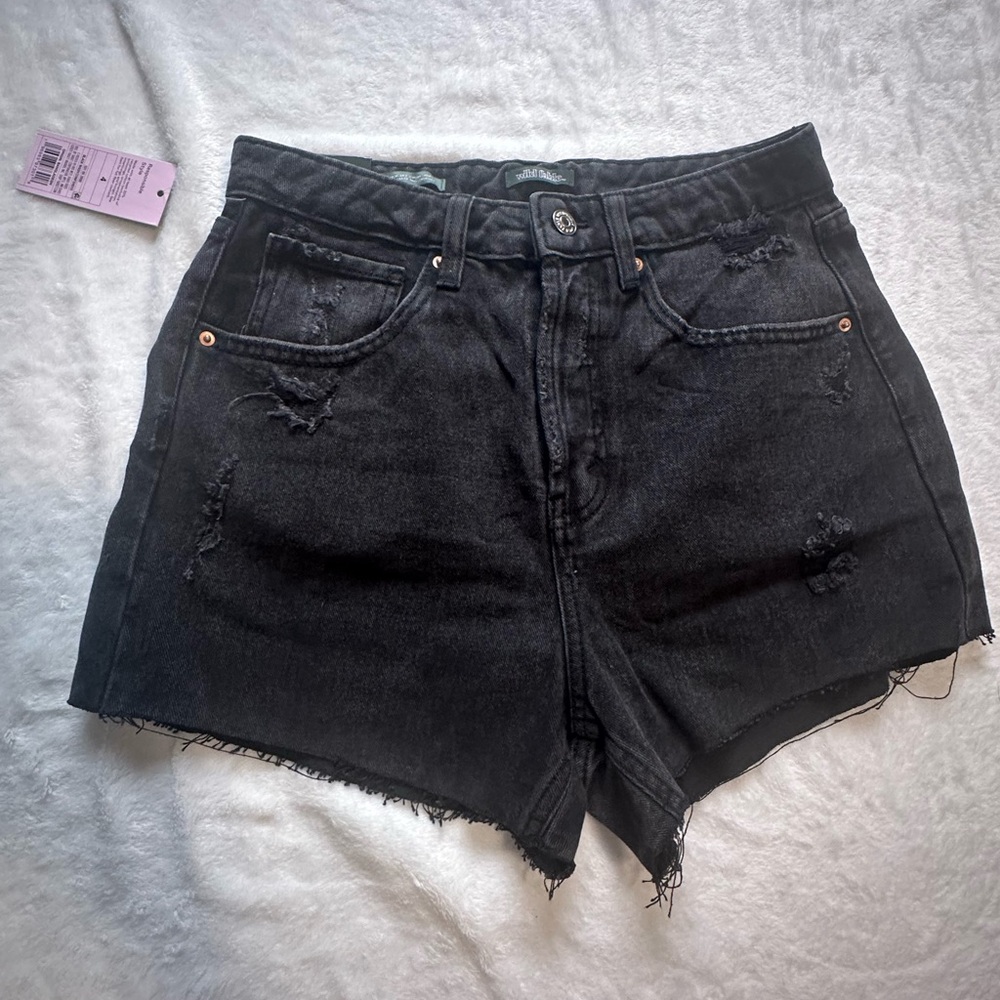 NWT Wild Fable washed black denim shorts